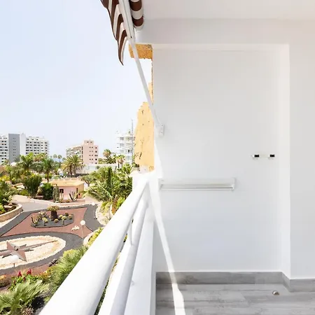 Home2book Charming Costa Adeje Apartamento *